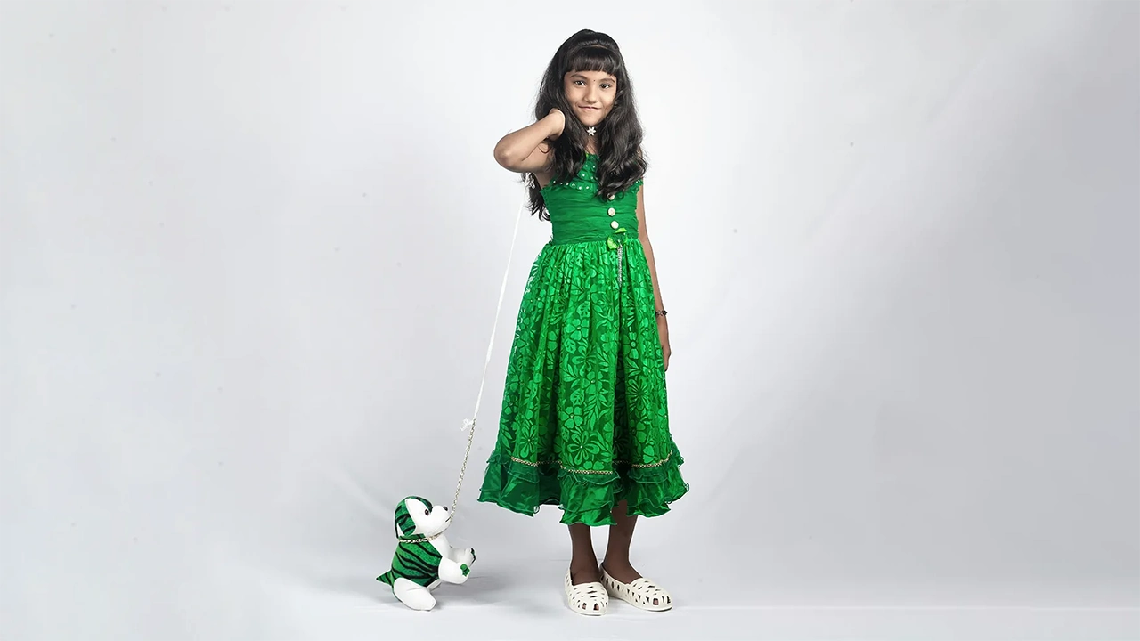 Green Printed Gown: Elegant Style for Formal Events