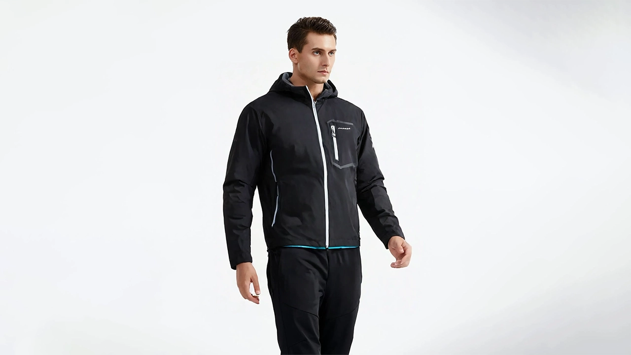 The Durable and Functional Wosha Woven Tracksuit