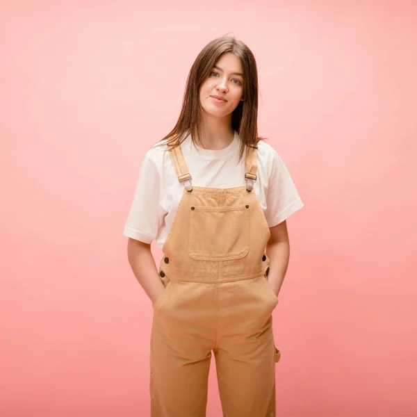 White T-shirt Suspenders